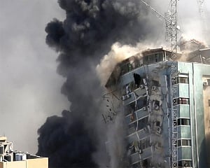 AP's top editor calls for probe into Israeli airstrike