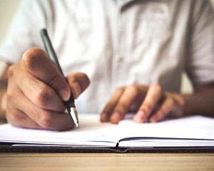 Are You a CAT 2021 Aspirant? Get Free Mock Tests & Study Tips on Collegedunia