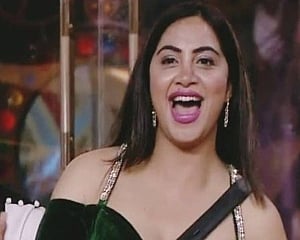 Arshi Khan tests positive for Covid-19