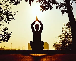 Astroturf | Meditate for a better future