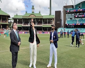 Australia opt to bat against India in third Test as Rohit, Warner return
