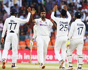 Axar 'straightens' England with 11/70, India win 3rd Test, inch closer to WTC final