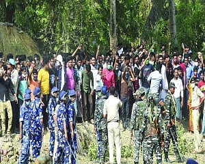 Bengal votes amid rigging cry