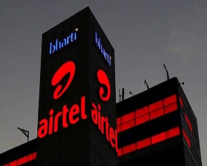 Bharti Airtel shares gain over 2 pc as Rs 21,000-cr fundraising plan gets board approval