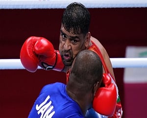 Boxing: Gutsy Satish Kumar's debut Olympics ends with loss to world champ Jalolov in QFs