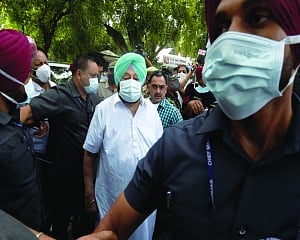 Capt, BJP stitch alliance after 7 rounds of talks