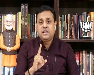 Centre prevented 'big scam' of AAP govt: BJP on Delhi's doorstep ration delivery scheme