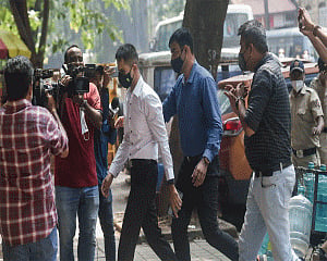 Cruise drugs case: NCB searches film producer Imtiyaz Khatri's premises in Mumbai