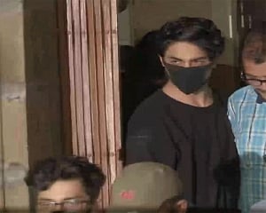 Cruise drugs case: WhatsApp chats not proof enough to show accused supplied drugs to Aryan Khan, says court