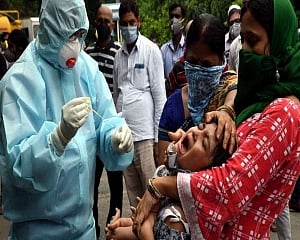Delhi records 407 COVID-19 fatalities; positivity rate dips below 30 percent