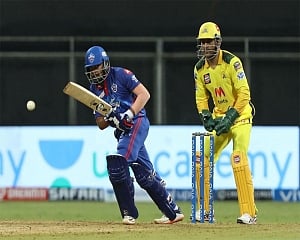 Dhoni fined for slow over rate in CSK's opener