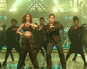 Disha Patani: Salman Khan dances like no one's watching him