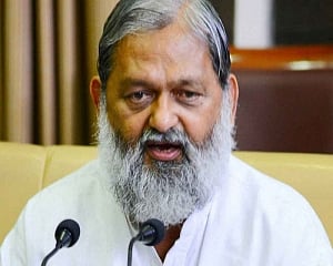 DNA of those who burst firecrackers in India on Pak's win cannot be Indian: Hary min Anil Vij