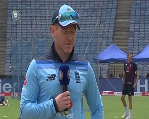 England win toss, opt to field in first ODI