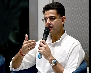 Farmers' distrust of govt will not go away with one rollback: Pilot