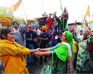 Farmers ride back home with victory, memories to cherish