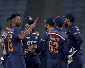 First team players Shaw, Surya, Chahar, Chahal out, net bowlers inducted in India's 15-man squad