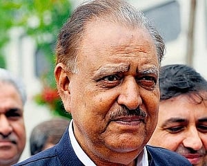 Former Pakistan president Mamnoon Hussain passes away in Karachi