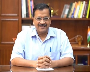 Give befitting reply to terrorist activities: Kejriwal after cop,  his family gunned down in J-K