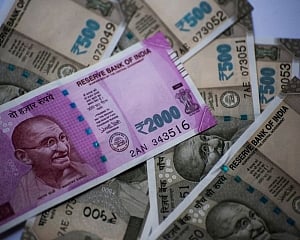 Government spending grew 2% YoY in FY21: MOFSL