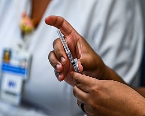 Govt to provide Rs 4,500 cr booster to vaccine manufacturers for ramping up capacity