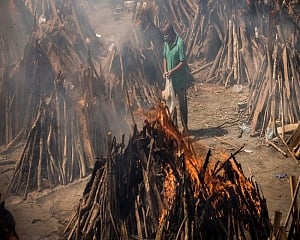 Graveyard managers in Delhi preparing for possible third wave of COVID-19