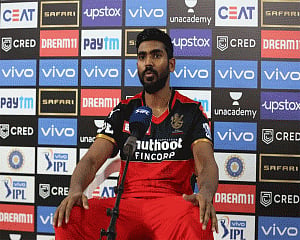 Had asked Maxwell if he wanted strike but he said 'you can finish it off': Bharat