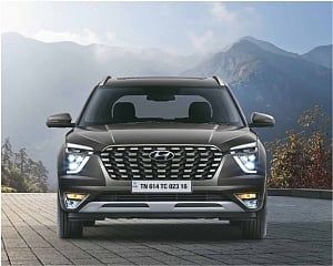 Hyundai India launches premium SUV Alcazar