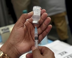 India becomes fastest country to administer 13 cr COVID vaccine doses: Health ministry