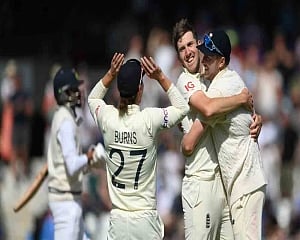 India lose third Test by an innings and 76 runs against England