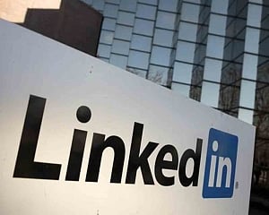 Indian working women more worried about job availability: LinkedIn
