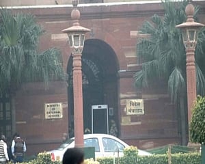 Indians in Afghanistan asked to return immediately