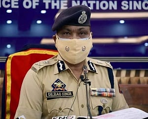 J-K DGP lauds forces for handling situation professionally after Geelani's detath
