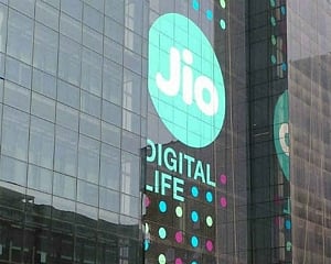 Jio to digitally transform 50 million MSMEs