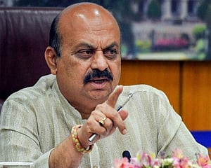 K'taka CM to chair high-level meeting to discuss 'Omicron' variant, new guidelines likely