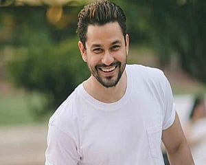 Kunal Kemmu is an Insta poet!