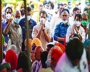 Leaders of 14 Opp parties attend Kisan Sansad