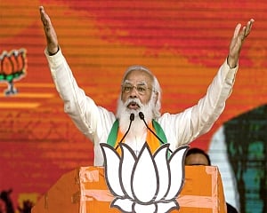 Lotus blooming in mire created by TMC: Modi