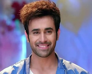 Maha: TV actor Pearl Puri held for allegedly raping girl