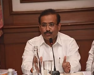 Maha should be ready for stricter steps:Tope on COVID-19 surge