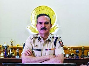 Maha suspends former Mumbai CP Param Bir