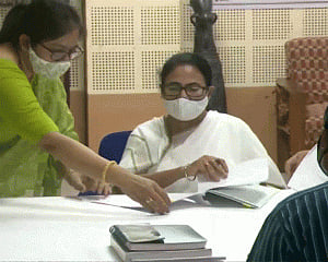 Mamata files nomination for Bhabanipur assembly by-poll