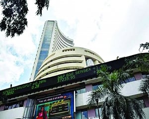 Mcap of 6 of top-10 valued companies jump more than Rs 1.18 lakh cr