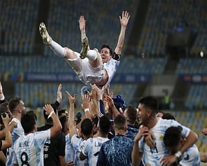 Messi pays his debt to Argentina with Copa America title
