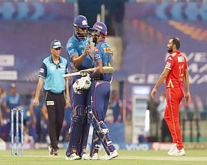 MI beat Punjab Kings by 6 wkts