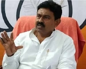 MoS Home Ajay Kumar Mishra meets Amit Shah; attends office