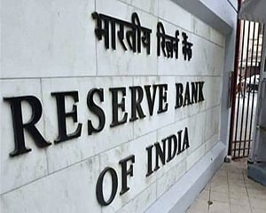 Need coordinated action between centre, states on tax reduction in fuel prices: RBI Guv