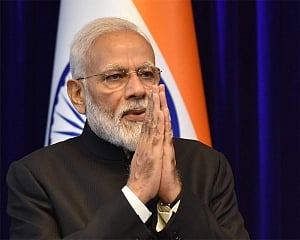 Need to increase credit flow to businesses as economy grows: Modi