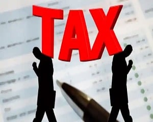 Net direct tax mop up exceeds revised estimates at Rs 9.45 lakh cr in FY21