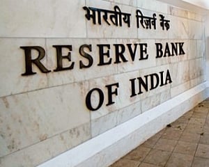 No MP, MLA to be MD of urban co-op banks: RBI
